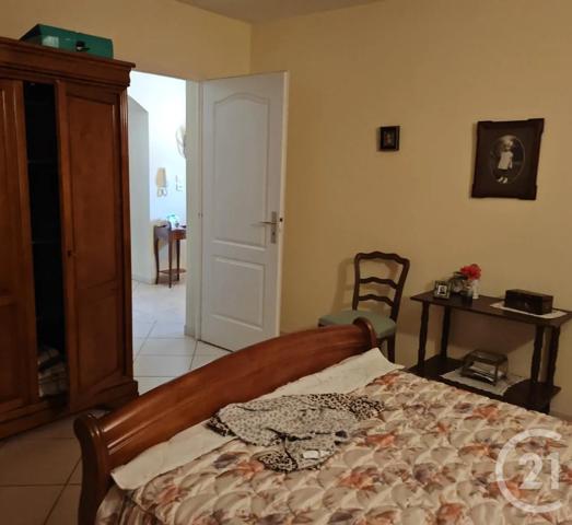 Maison à vendre  7 pièces - 195 m 2   FOIX  - 09