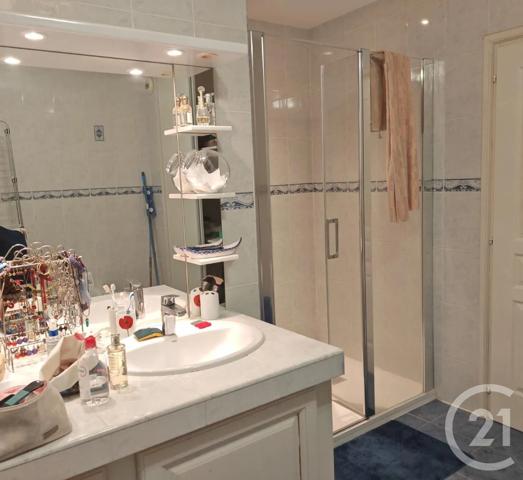 Maison à vendre  7 pièces - 195 m 2   FOIX  - 09