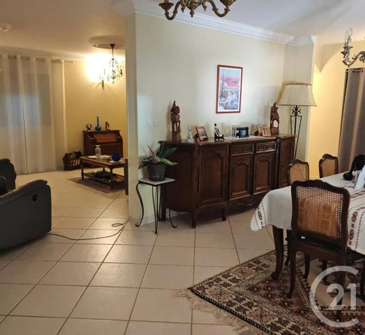 Maison à vendre  7 pièces - 195 m 2   FOIX  - 09