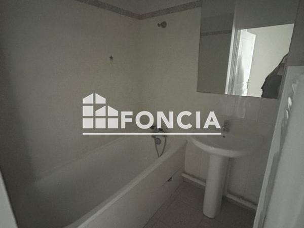 Location Studio 25.4 m² - 25 RUE DORIS Montpellier 34000