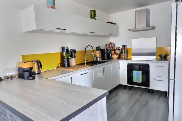 A vendre en exclusivité - Charmante maison 90 m2 avec jardin terrasse et garage, proche commodités à Ostwald