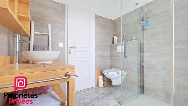 Maison de plain-pied de 149 m² sur 1 918 m² de terrain