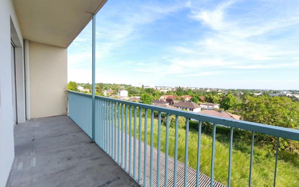 Appartement à vendre    1 pièce • 28,55 m2 Metz