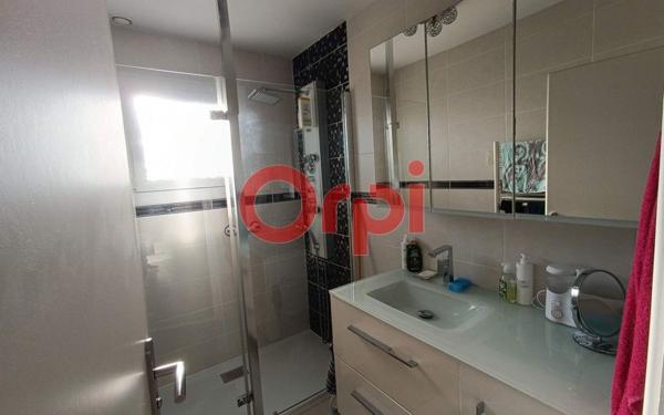 Maison à vendre    5 pièces • 121 m2 Arzon