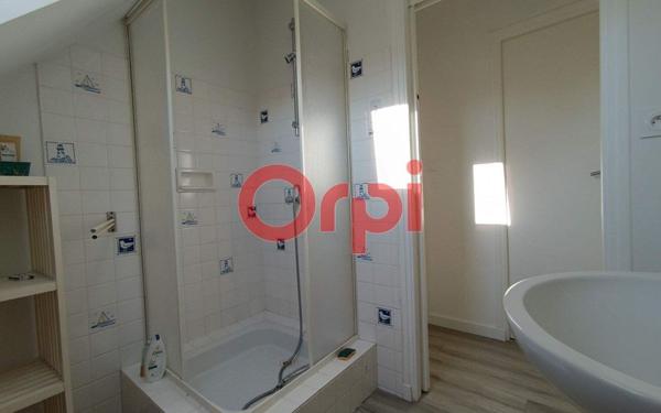 Maison à vendre    5 pièces • 121 m2 Arzon