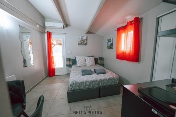 Aix-en-Provence (13080) Domaine de 351m² habitables sur un parc de 1,5ha