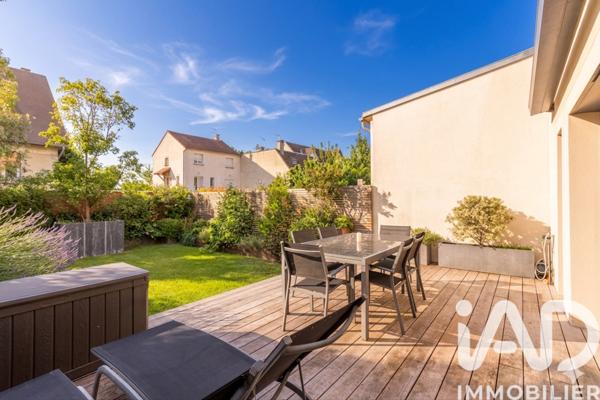 Maison à vendre 7 pièces 155 m² Houilles