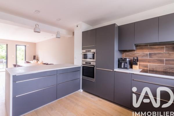 Maison à vendre 7 pièces 155 m² Houilles