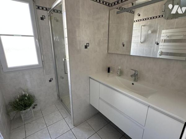 Saint Malo - ROCABEY - APPARTEMENT T3, ascenseur et garage