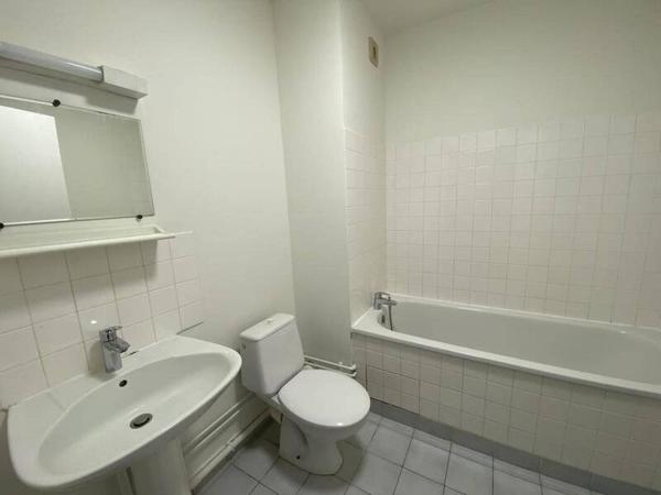 Appartement 2 pièces                                        - 44000 Nantes - JARDIN DES PLANTES Réf : 12147