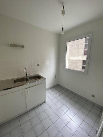 Appartement 2 pièces                                        - 44000 Nantes - JARDIN DES PLANTES Réf : 12147