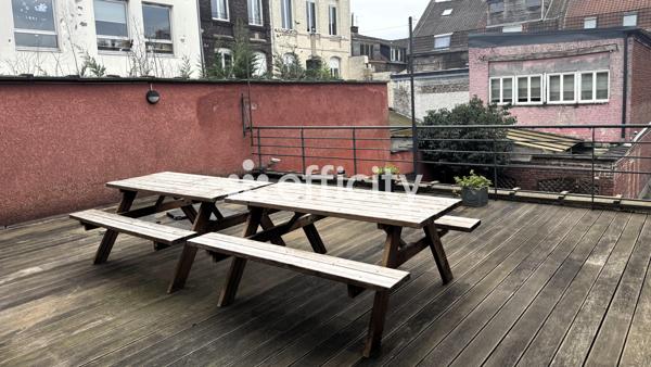 Bureau 10 pièces - 636 m²