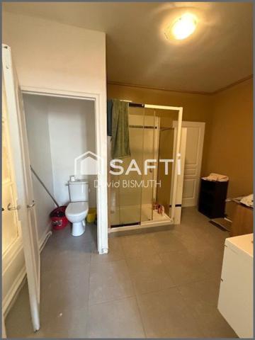 A VENDRE - LEVALLOIS CENTRE – RESTAURANT D’EXCEPTION EMPLACEMENT N°1 FACE AU MARCHÉ AVEC APPARTEMENT DE 45 M2 INCLUS DANS LE BAIL