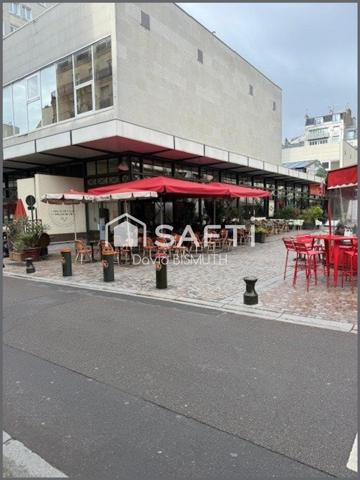 A VENDRE - LEVALLOIS CENTRE – RESTAURANT D’EXCEPTION EMPLACEMENT N°1 FACE AU MARCHÉ AVEC APPARTEMENT DE 45 M2 INCLUS DANS LE BAIL