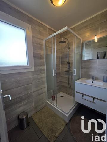 Maison 5 pièces de 103 m² à Moulins (03000)