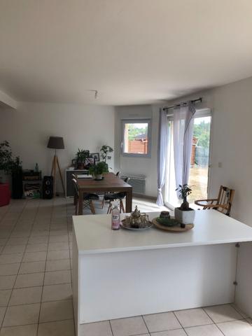 SEGRE - Beau Pavillon 5 Pièces de 90m2