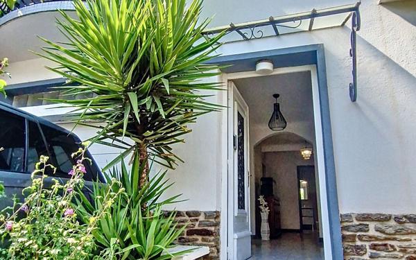 Maison à vendre    6 pièces •  Perpignan