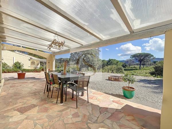 Maison à vendre 10 pièces de 247 m²