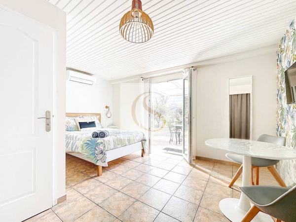 Maison à vendre 10 pièces de 247 m²