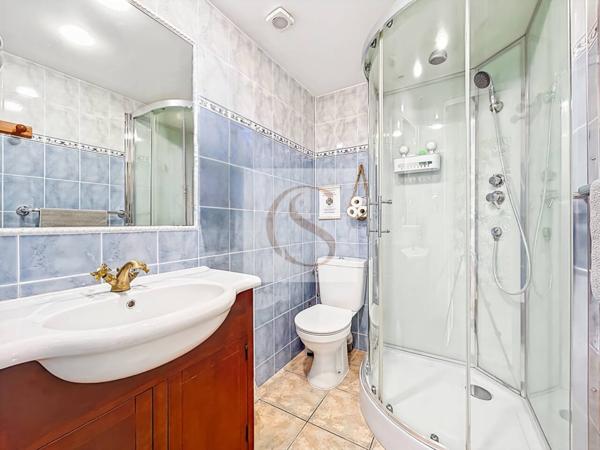 Maison à vendre 10 pièces de 247 m²