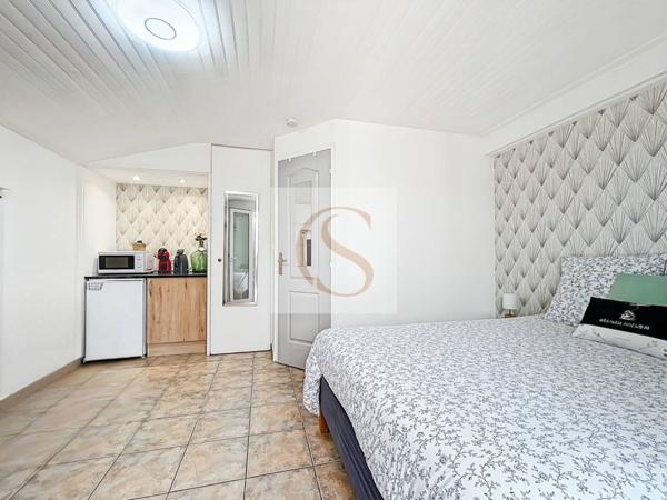 Maison à vendre 10 pièces de 247 m²