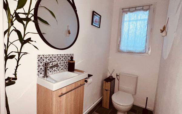 Maison à vendre    4 pièces •  Barjac