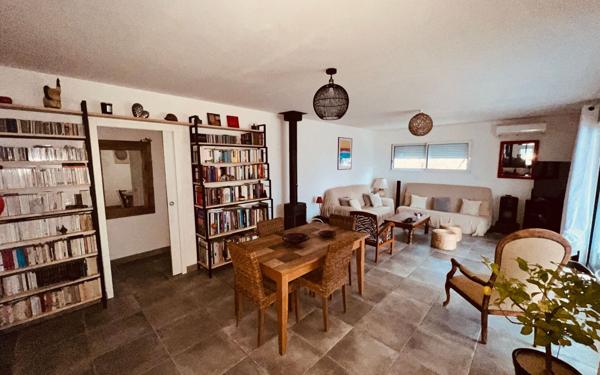 Maison à vendre    4 pièces •  Barjac