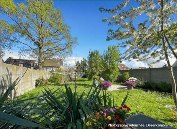 93370 Montfermeil .Maison avec jardin arboré, sous-sol total 60 m²