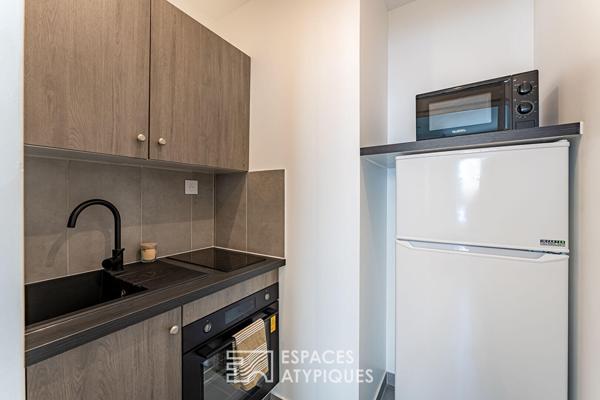 Appartement rénové quartier alma avec parking