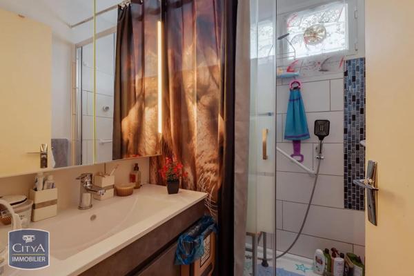 Appartement à vendre 3 pièces 56m² Vichy (03200)