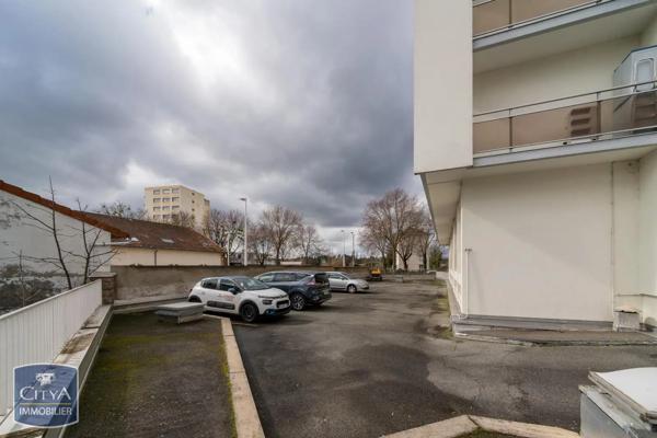 Appartement à vendre 3 pièces 56m² Vichy (03200)