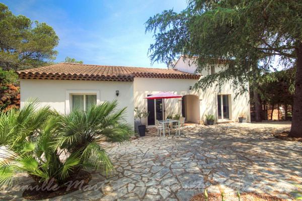 Coup de coeur à Valescure : villa avec piscine, appartement indépendant et vue dégagée sur l'Estérel