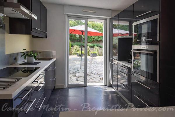 Coup de coeur à Valescure : villa avec piscine, appartement indépendant et vue dégagée sur l'Estérel