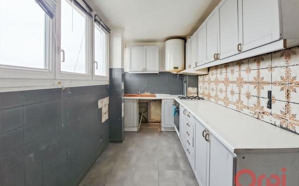 Appartement à vendre    3 pièces • 49,78 m2 Saint-Denis