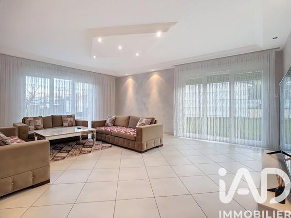 Maison à vendre 6 pièces 150 m² Fameck