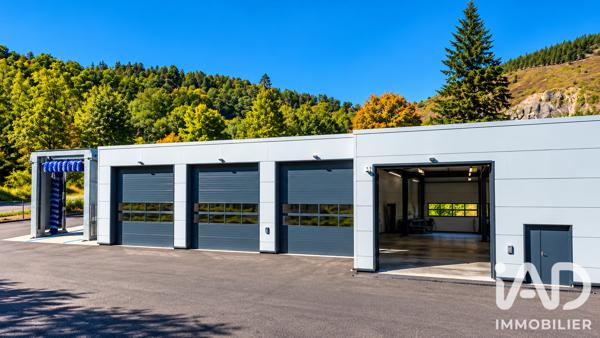Hangar à vendre 1 900 m² Unieux