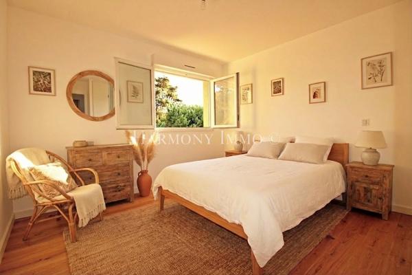 Pietrosella. Villa sur le toit . à 5 min de la plage d'Agosta et 20 min de l'aéroport d'Ajaccio