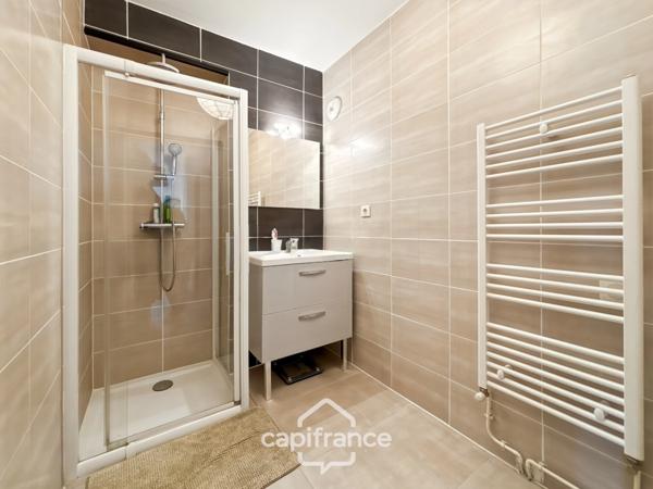 Appartement 3 pièces avec loggia, parking - La Rochelle, Saint Maurice