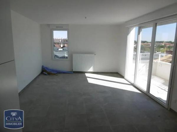 Appartement à louer 3 pièces 66.5m²