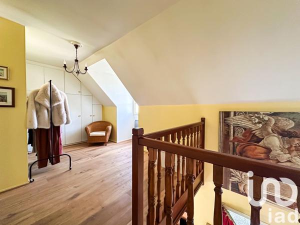 Maison à vendre 7 pièces 168 m² Le Chesnay-Rocquencourt