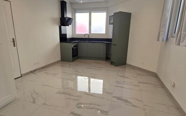 Appartement à louer    1 pièce • 22,96 m2 Caen