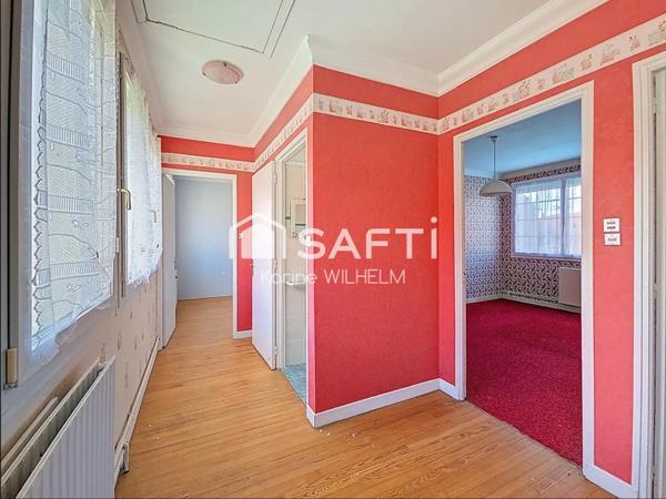 Maison de 229 m2 dont 86 m2 à rénover