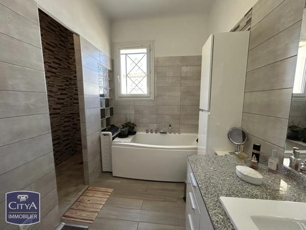 Maison à vendre 5 pièces 112m² Bergerac (24100)