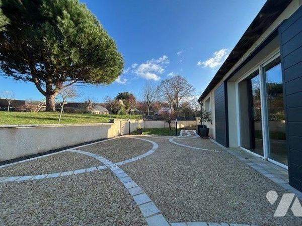 MAISON A VENDRE BAUGE EN ANJOU
10 minutes Baugé
Ravissante et confortable maison ancienne sit...