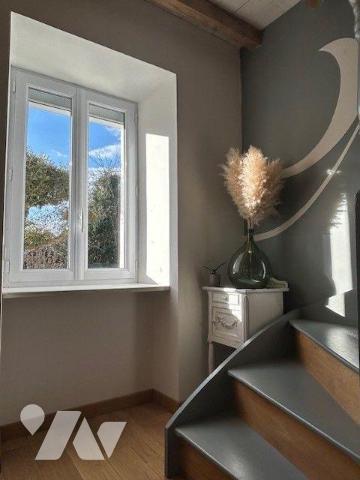 MAISON A VENDRE BAUGE EN ANJOU
10 minutes Baugé
Ravissante et confortable maison ancienne sit...