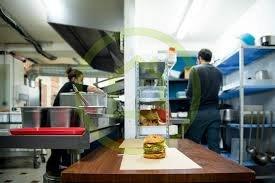 Local commercial à JUAN LES PINS (06160)