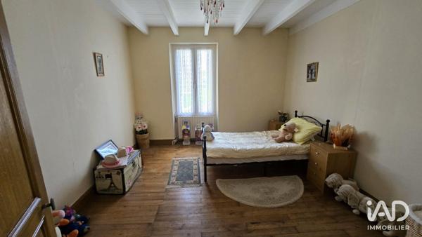 Maison à vendre 4 pièces 150 m² Champniers