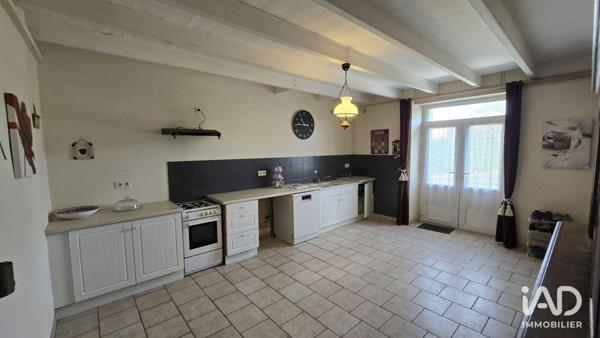 Maison à vendre 4 pièces 150 m² Champniers