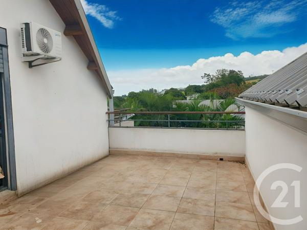 Appartement à vendre  4 pièces - 85,49 m2 ST PAUL - 974