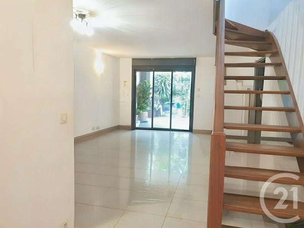 Appartement à vendre  4 pièces - 85,49 m2 ST PAUL - 974